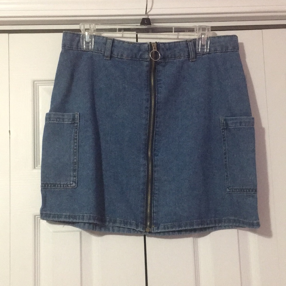 Denim skirt